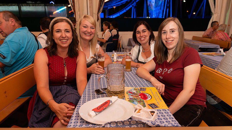 Die Partybilder vom Sonntag, 20. August 2023, aus dem Festzelt Greindl. Die Partybilder vom Sonntag, 20. August 2023, aus dem Festzelt Greindl.