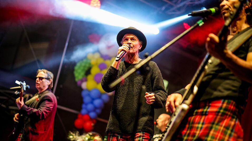 Die K&ouml;lner Band Brings sorgt selbst in D&uuml;sseldorf f&uuml;r Stimmung. (Archivbild)