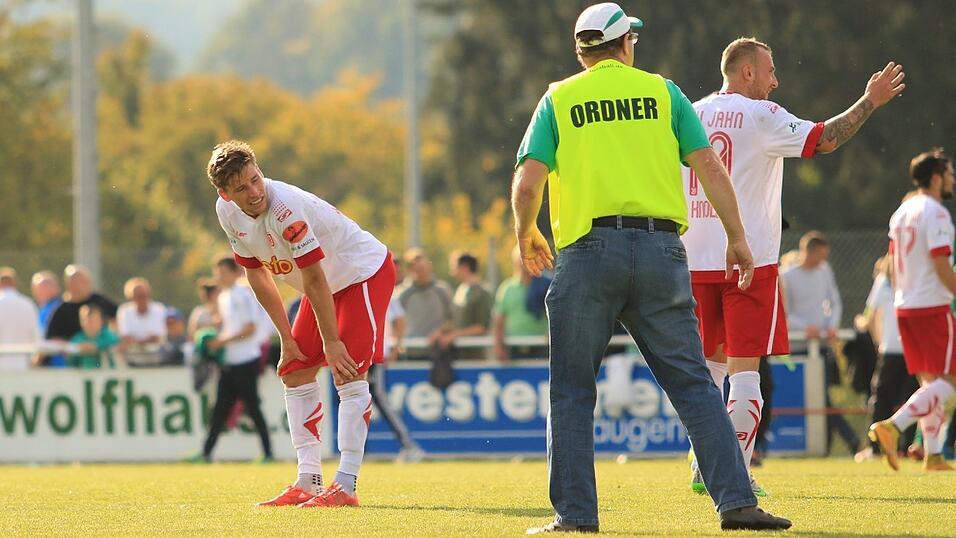 Der Jahn kommt bei Schalding-Heining nicht über ein 0:0 hinaus. Der Jahn kommt bei Schalding-Heining nicht über ein 0:0 hinaus.