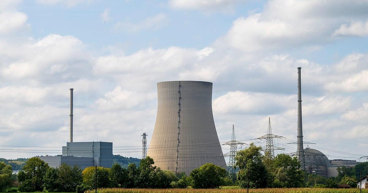 The dismantling of the Isar power plant in Essenbach and the question: ...