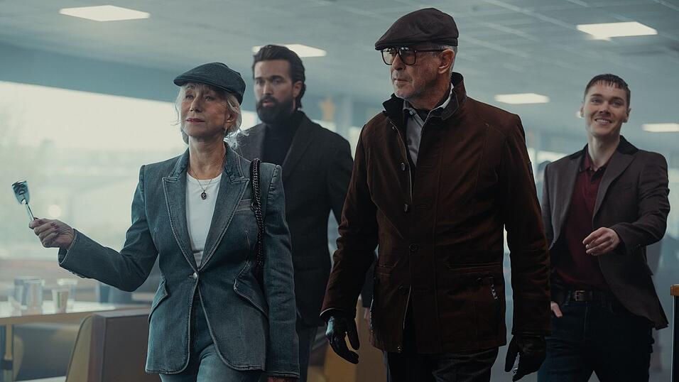 In der zweiten Staffel sind zu sehen: Helen Mirren als Maeve Harrigan, Emmett J Scanlan als Paul, Pierce Brosnan als Conrad Harrigan und Jack Archer als Fergus. In der zweiten Staffel sind zu sehen: Helen Mirren als Maeve Harrigan, Emmett J Scanlan als Paul, Pierce Brosnan als Conrad Harrigan und Jack Archer als Fergus.