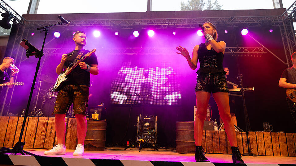 Die Partybilder vom Montag, 21. August 2023, aus dem Festzelt Weckmann.