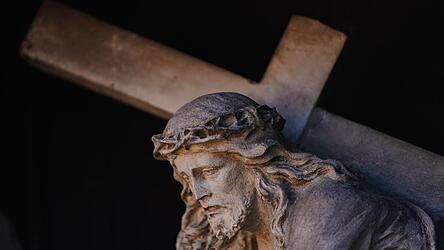 Eine ungew&ouml;hnliche Beute haben Diebe in einer Chamer Rehaklinik gemacht: Sie haben ein Kreuz mitgehen lassen.