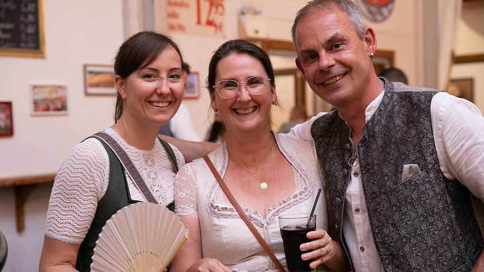Die Partybilder vom Mittwoch, 13. August, aus dem Festzelt Greindl. Die Partybilder vom Mittwoch, 13. August, aus dem Festzelt Greindl.