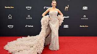 Bei der 77. Bambi-Verleihung ist Leony zu Gast am roten Teppich in den Bavaria Filmstudios.