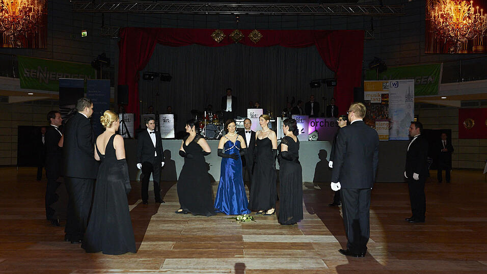 Impressionen vom Ball der Wirtschaft, festgehalten von Markus Scheuerer.