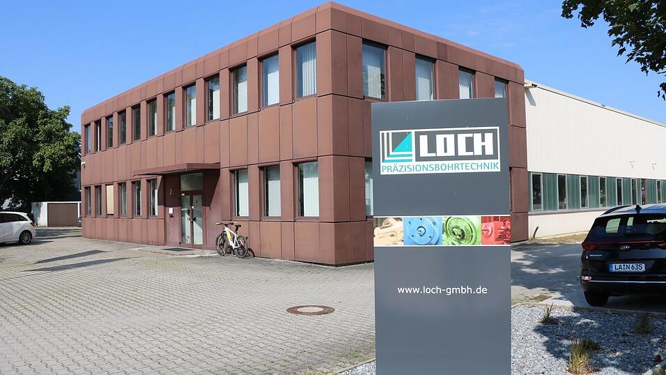 Die Firma Loch in Ergolding wird die Vier-Tage-Woche beibehalten. Der Chef erntet dafür von anderen Unternehmern nicht nur Lob. Die Firma Loch in Ergolding wird die Vier-Tage-Woche beibehalten. Der Chef erntet dafür von anderen Unternehmern nicht nur Lob.