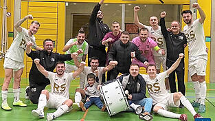 Die Young Boys Balkan eint in erster Linie, dass sie alle hochtalentierte Fußballer mit einer besonderen Leidenschaft für Futsal sind, für die sogar der Bundesligaaufstieg längst kein utopisches Ziel mehr ist. Außerdem haben fast alle von ihnen einen Migrationshintergrund.
