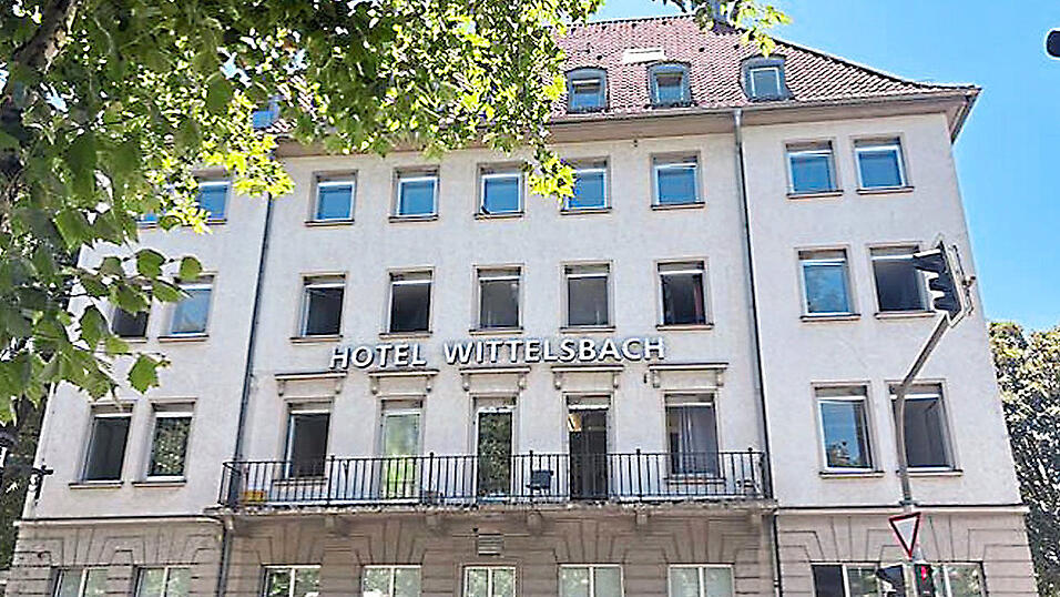 Die staatliche Unterkunft Straubing-Mitte wird derzeit umstrukturiert, teilt die Regierung von Niederbayern mit. Die staatliche Unterkunft Straubing-Mitte wird derzeit umstrukturiert, teilt die Regierung von Niederbayern mit.