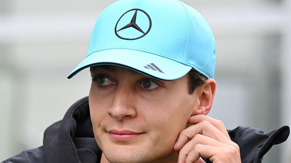 Pole und Sieg im Sprint, Pole beim Grand Prix- und dann das Aus für Russell wegen des Motors. Pole und Sieg im Sprint, Pole beim Grand Prix- und dann das Aus für Russell wegen des Motors.