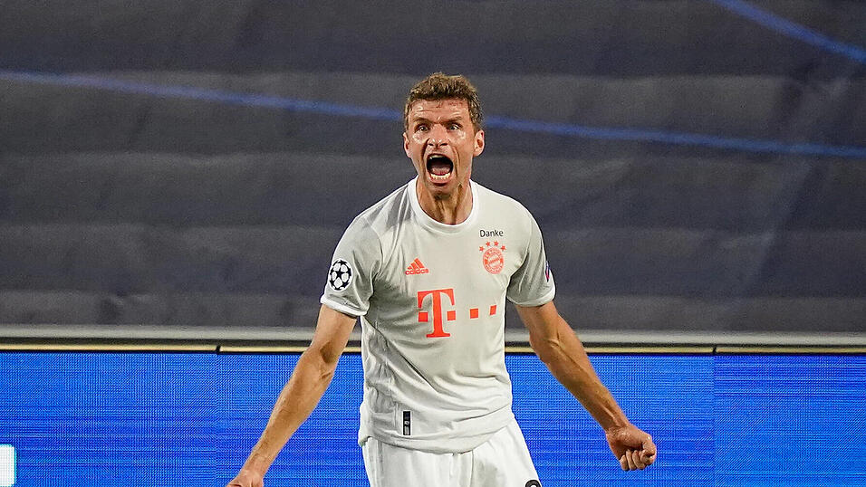 Thomas M&uuml;ller traf beim Kantersieg gegen Barcelona doppelt.