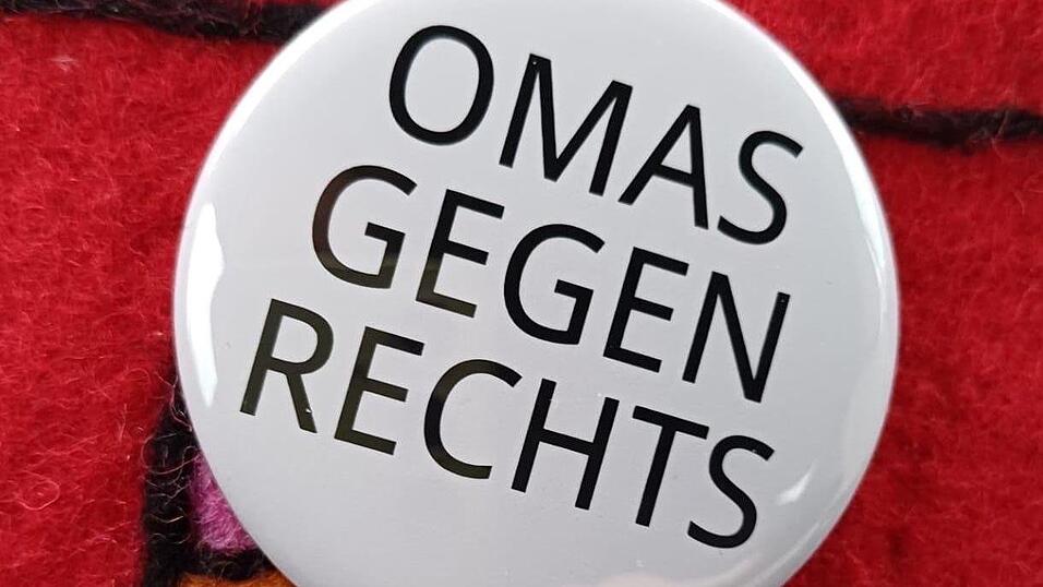 Die &bdquo;Omas gegen Rechts&ldquo; wehren sich gegen pauschale Unterstellungen und diffamierende Aussagen.