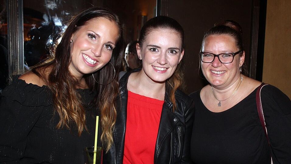 Von wegen Herbsttristesse! Im Beatschuppen in Landshut ging es am gestrigen Freitag wie gewohnt hoch her.