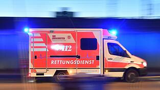 Bei dem Unfall wurde eine Person leicht verletzt. (Symbolbild) Bei dem Unfall wurde eine Person leicht verletzt. (Symbolbild)