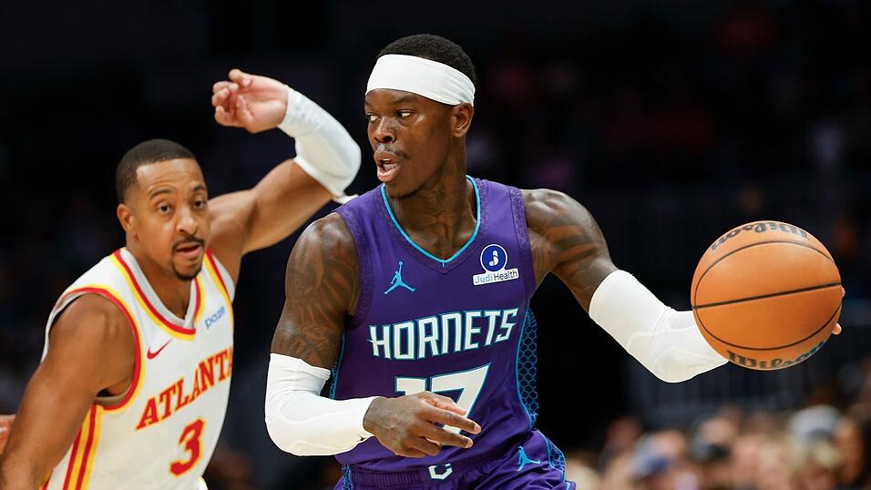 Dennis Schr&ouml;der (r.) tat sich gegen sein Ex-Team aus Atlanta schwer.
