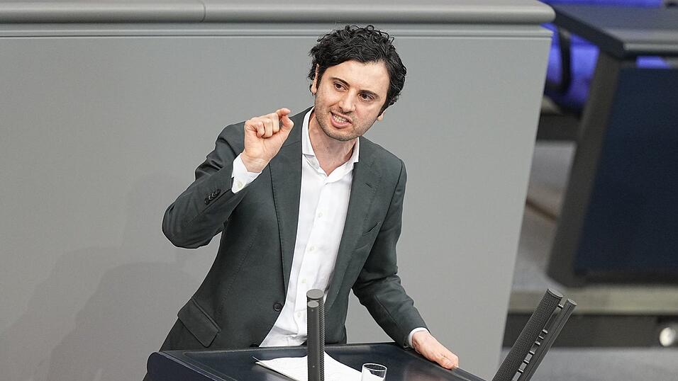Der Berliner SPD-Bundestagsabgeordnete, Hakan Demir, sieht in der SPD-Fraktion keine Bereitschaft, weitere Teile der Reform des Staatsangeh&ouml;rigkeitsrechts von 2024 r&uuml;ckabzuwickeln. (Archivbild)