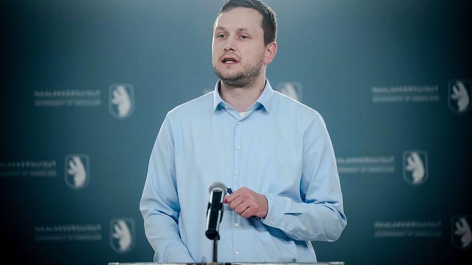 Eine Annexion über Nacht hält der grönländische Regierungschef Jens Frederik Nielsen für unwahrscheinlich. Eine Annexion über Nacht hält der grönländische Regierungschef Jens Frederik Nielsen für unwahrscheinlich.