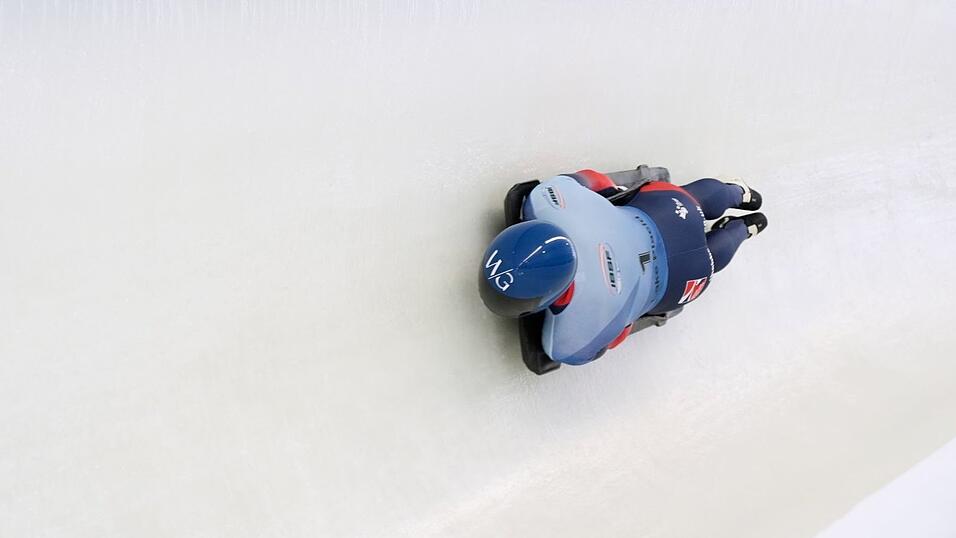 Matt Weston aus Großbritannien fuhr im dritten von vier WM-Läufen Bahnrekord. Matt Weston aus Großbritannien fuhr im dritten von vier WM-Läufen Bahnrekord.