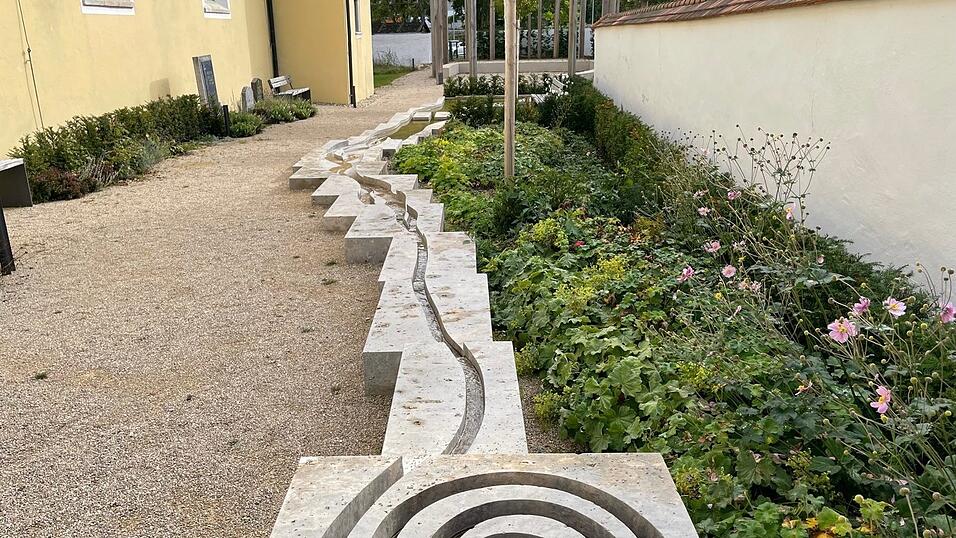 Der Alte Friedhof in Saal an der Donau.