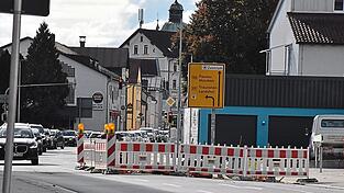 An der Frontenhausener Straße sorgte ein Schaden für Staus.
