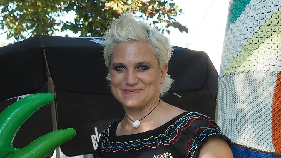 „In einem guten Team sind Zigarettenpausen kein Thema“, sagt Michi Stöberl von der „Geiss“ in Straubing. „In einem guten Team sind Zigarettenpausen kein Thema“, sagt Michi Stöberl von der „Geiss“ in Straubing.