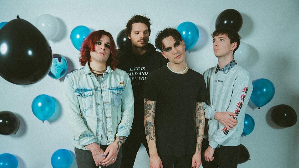 Nahm am ESC-Vorentscheid Teil: die Passauer Band Lonely Spring. Nahm am ESC-Vorentscheid Teil: die Passauer Band Lonely Spring.