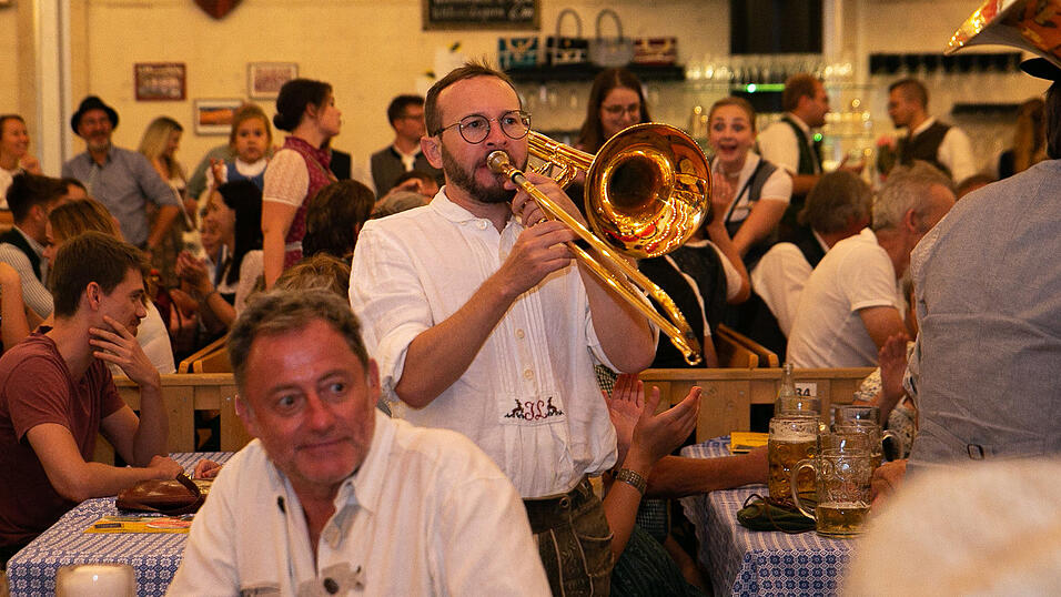 Die Partybilder von Sonntag, 21. August 2022, aus dem Festzelt Greindl.