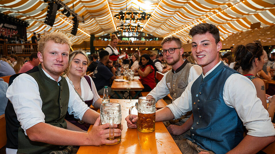 Die Partybilder vom Montag, 17. August, aus dem Festzelt Nothaft.