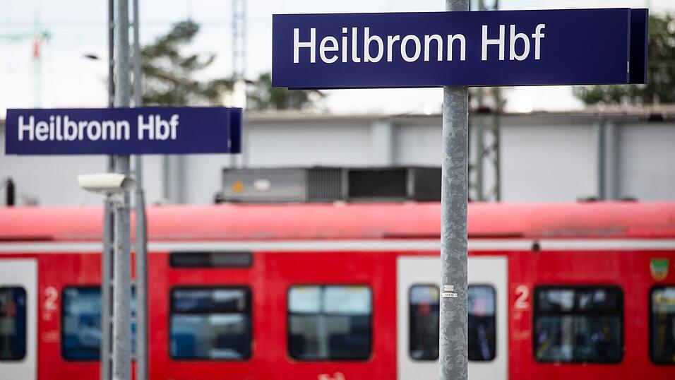 Heilbronn hat den Sprung an die Spitze vor allem wegen hoher Gewinnentnahmen aus Gewerbebetrieben geschafft. (Archivbild)
