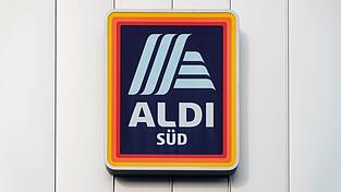 Aldi Süd will kein Eigenmarken-Fleisch mehr aus Haltungsform 1 verkaufen.