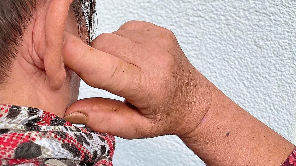 Mit ihrer Forderung nach einer Verschärfung der Nachtflugregelung finden die Fluglärmkommission und die Bundesvereinigung gegen Fluglärm bei der FMG und dem Verkehrsministerium bislang kein Gehör. Mit ihrer Forderung nach einer Verschärfung der Nachtflugregelung finden die Fluglärmkommission und die Bundesvereinigung gegen Fluglärm bei der FMG und dem Verkehrsministerium bislang kein Gehör.