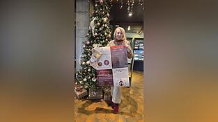 Carola Höcherl-Neubauer, Vorsitzende von Stadtmarketing, präsentierte das Weihnachtsprogramm des Vereins.