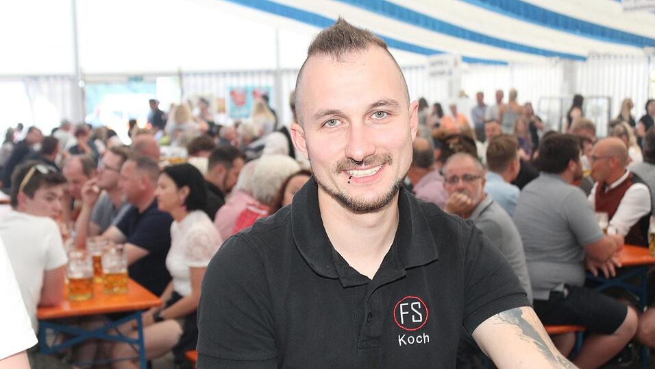 Zur Musik von Headless wurde ausgelassen gefeiert.