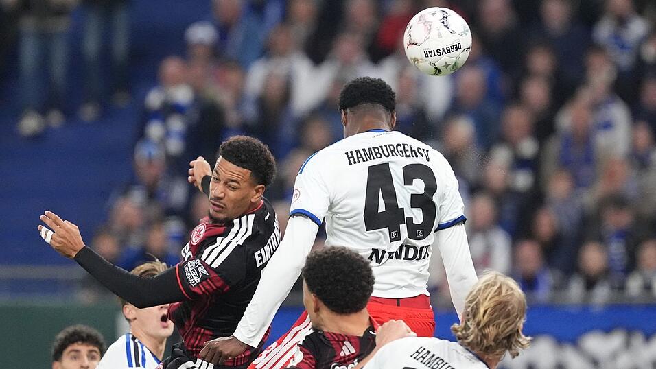 Echter Pokalfight zwischen dem HSV und Eintracht Frankfurt Echter Pokalfight zwischen dem HSV und Eintracht Frankfurt