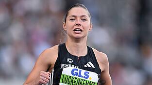 Gina Lückenkemper berichtete nach dem 100-Meter-Finale von einem Zeckenbiss in den Hinterkopf. Gina Lückenkemper berichtete nach dem 100-Meter-Finale von einem Zeckenbiss in den Hinterkopf.
