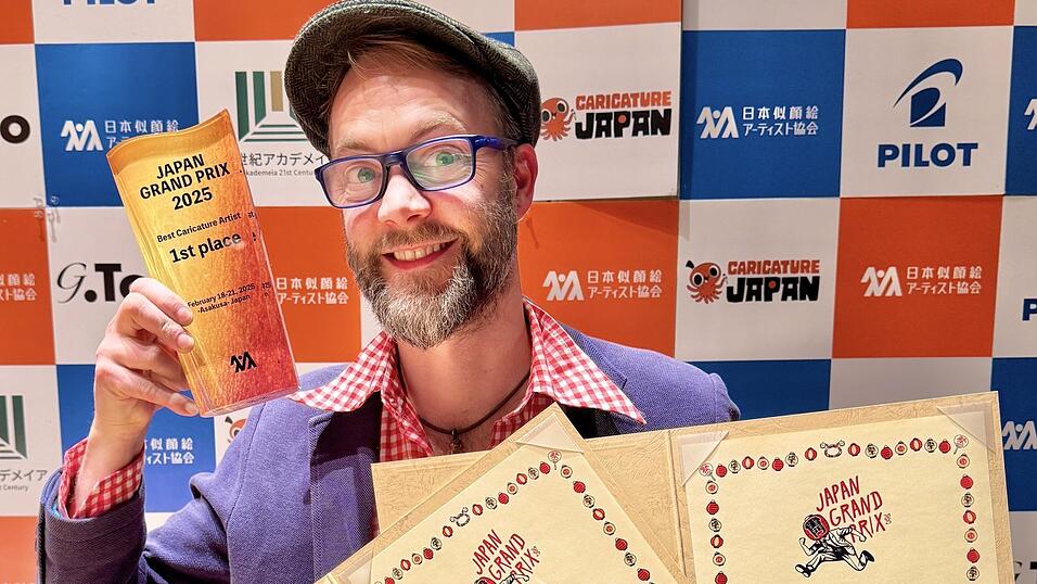 Daniel Stieglitz freut sich &uuml;ber den Grand-Prix-Sieg in Japan. Fotos: Stieglitz