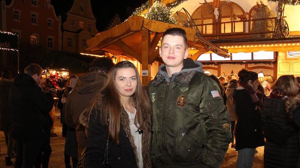 Es weihnachtet in Landshut. Am Donnerstag ist der Christkindlmarkt feierlich er&ouml;ffnet worden.