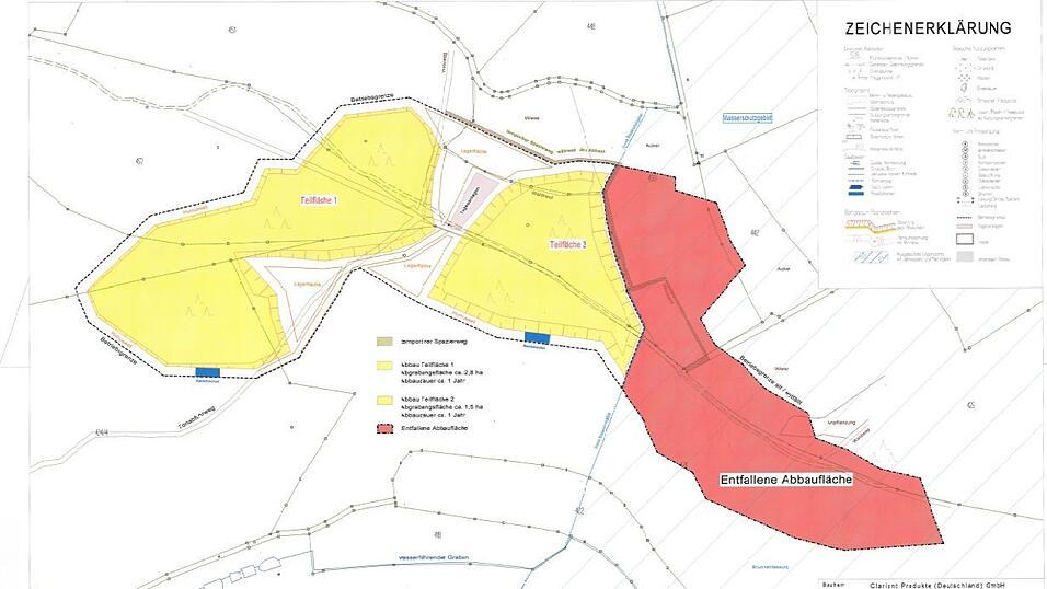 Der geplante Bentonit-Abbau in Viecht-Ost (gelb) und die herausgenommene Fl&auml;che (rot). Das geplante Bentonit-Abbaugebiet Viecht-Ost befindet sich zwischen der Aster Stra&szlig;e und dem Wohngebiet Viecht-Unterfeld. Dabei handelt es sich um eine Waldfl&auml;che, die im Falle der Verwirklichung des Abbaugebietes gerodet werden m&uuml;sste.
