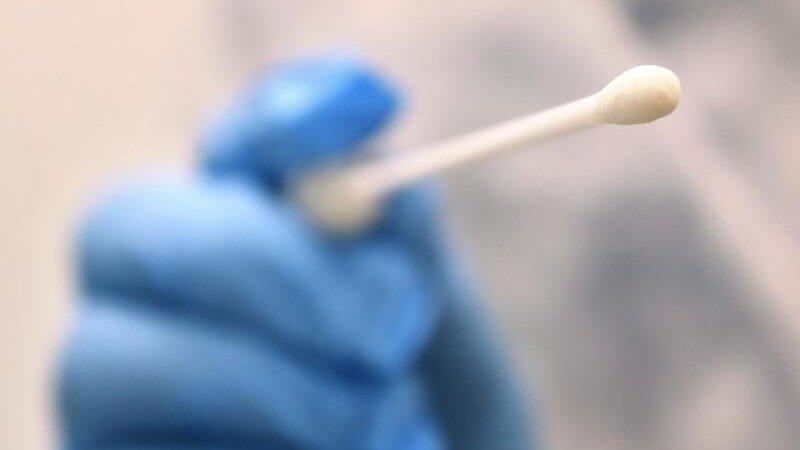 Es gibt den Verdacht, dass in einigen Corona-Teststellen in massivem Umfang Abrechnungsbetrug begangen wird.