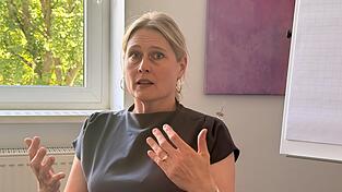 St.-Josef-Chefin Sylvia Pemmerl im Gespr&auml;ch mit unserer Mediengruppe.