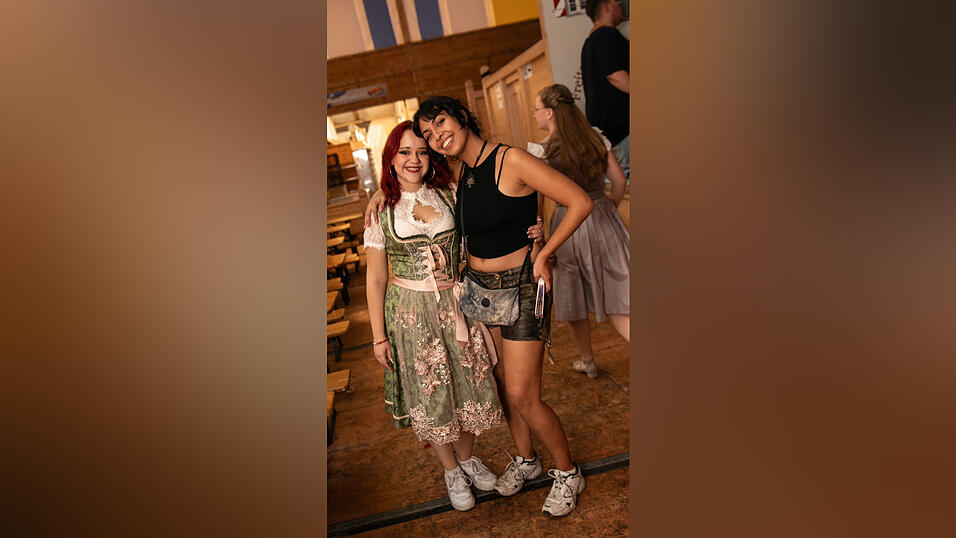 Die Partybilder vom Donnerstag, 14. August, aus dem Festzelt Reisinger. Die Partybilder vom Donnerstag, 14. August, aus dem Festzelt Reisinger.