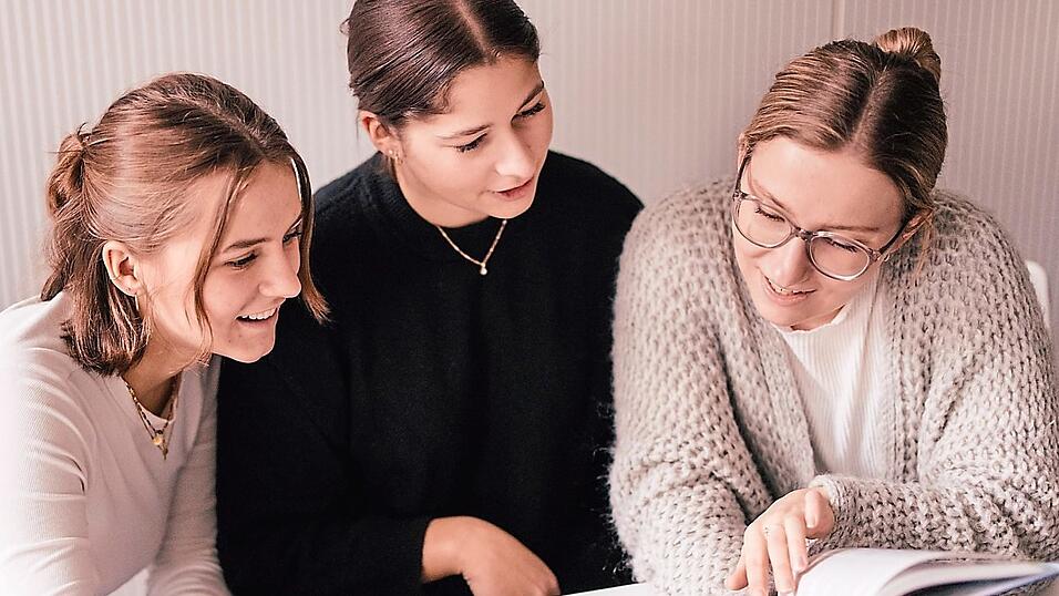 Viele Sch&uuml;ler und Studenten suchen Praktikumsstellen. In der Region Vilsbiburg gibt es eine Reihe von Angeboten.