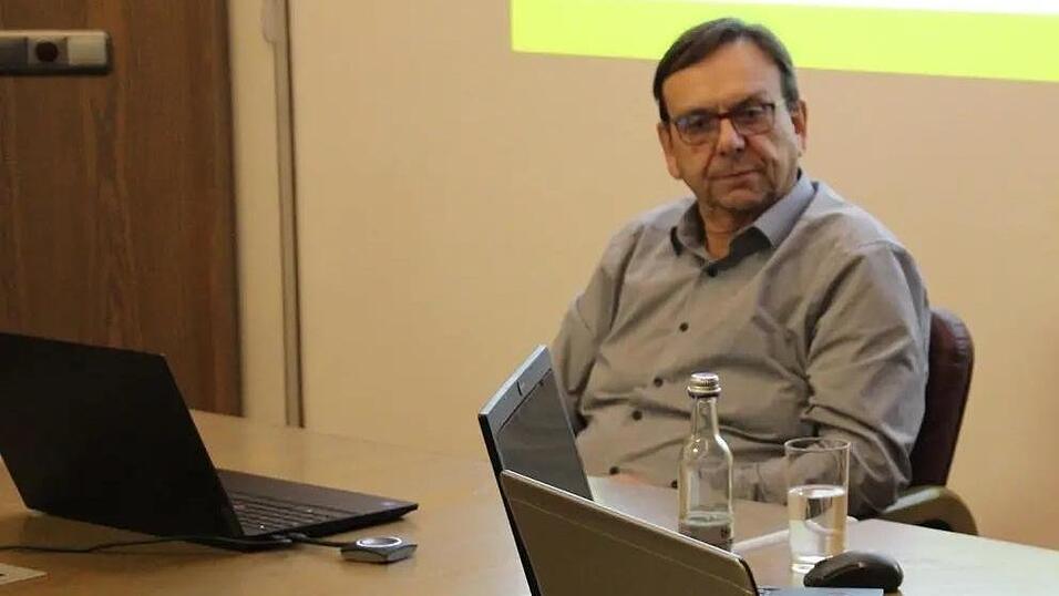 Franz Wittmann &auml;rgert sich &uuml;ber Vorw&uuml;rfe vonseiten des Rechnungspr&uuml;fungsausschusses.