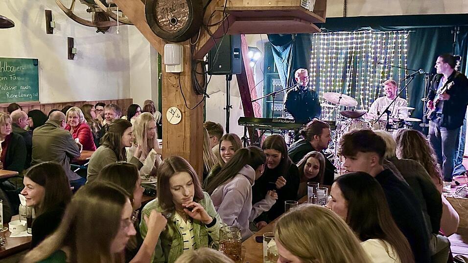 Das Further Kneipenfestival sorgt allj&auml;hrlich am 2. Oktober f&uuml;r super Stimmung in den Gastst&auml;tten der Grenzstadt.