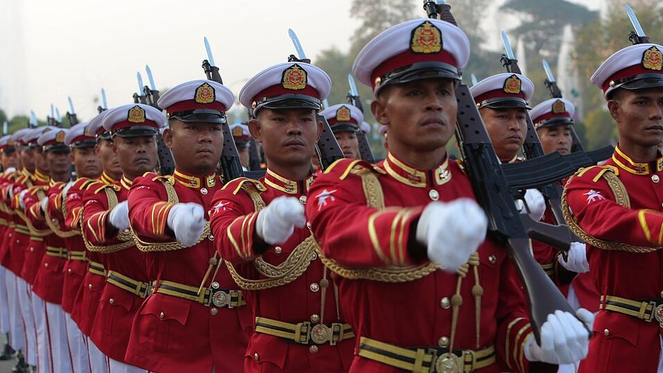 Das Milit&auml;r in Myanmar regiert seit fast f&uuml;nf Jahren mit brutaler H&auml;rte. (Archivbild)