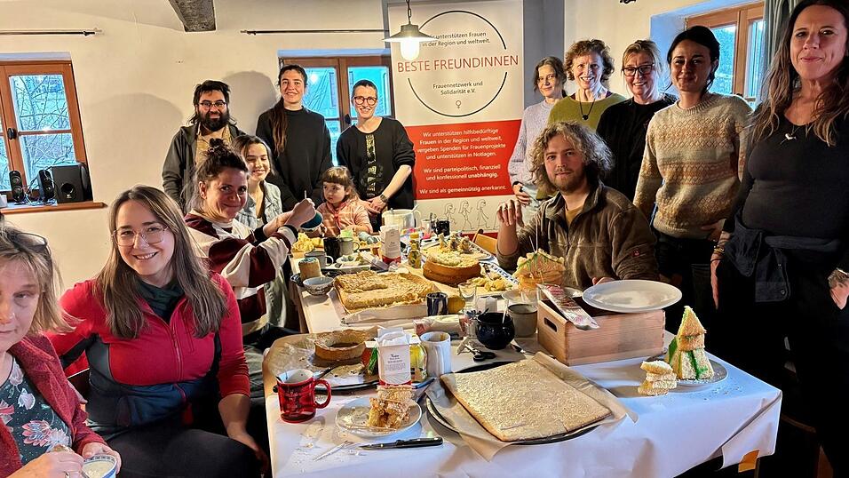 Wer Lust hatte, konnte Häuser aus Kuchenteig bauen.