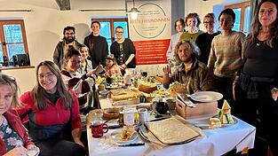 Wer Lust hatte, konnte Häuser aus Kuchenteig bauen.