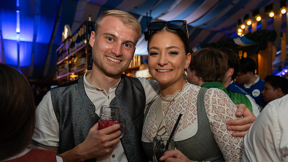 Die Partybilder vom Samstag, 12. August 2023, aus dem Festzelt Wenisch. Die Partybilder vom Samstag, 12. August 2023, aus dem Festzelt Wenisch.