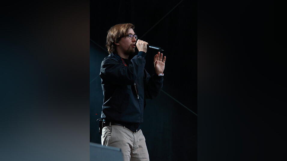 Prinz Pi live auf dem Pfingst-Open-Air (Foto: seg) Prinz Pi live auf dem Pfingst-Open-Air (Foto: seg)