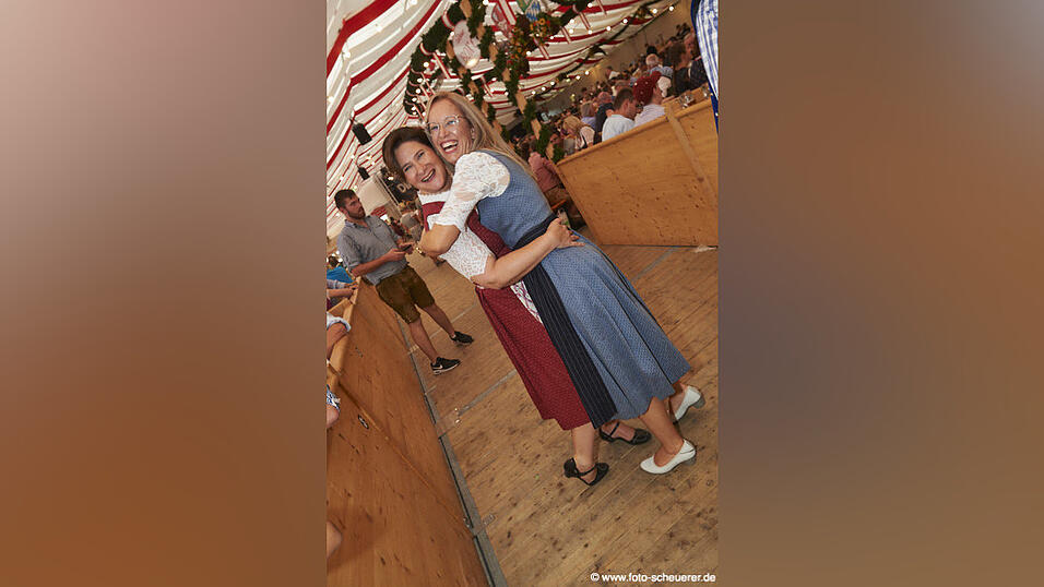 Die Partybilder von Freitag, 19. August 2022, aus dem Festzelt Lechner.